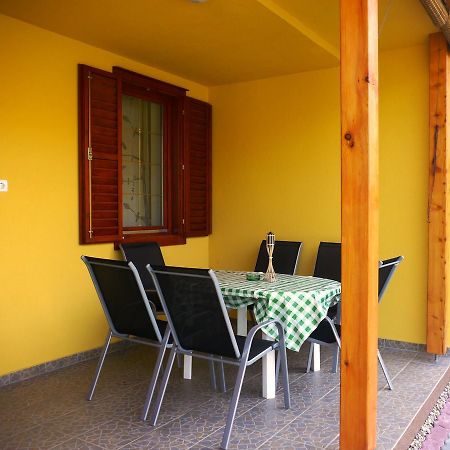 Doeroecske Vendeghaz Hotell Somogydorocske Exteriör bild
